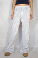 Wide-leg pants