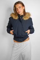 cs0a1izcol006-1.jpg