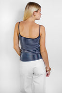 Scoop neck top