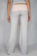 Wide-leg pants with cuffs