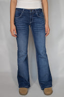 Low waist flare jeans