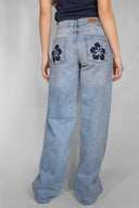 Low-waist jeans with flowers