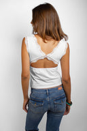 cn08lttcol002-3.jpg